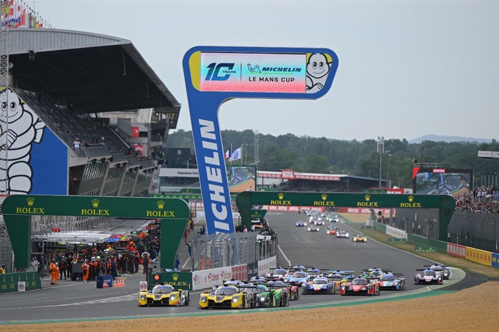 Sebastian Gravlund kæmpede med i toppen på Le Mans.
(Foto: FotoSpeedy)